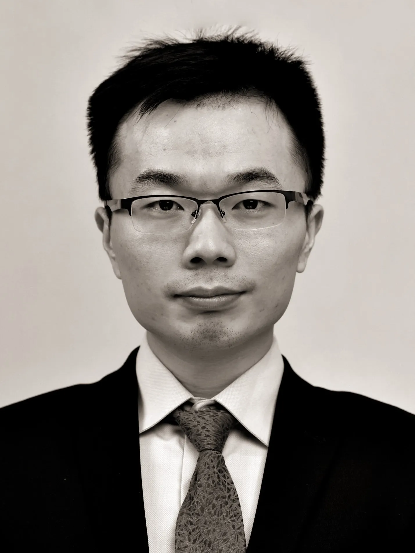 Zi Wang, Associate Lawyer